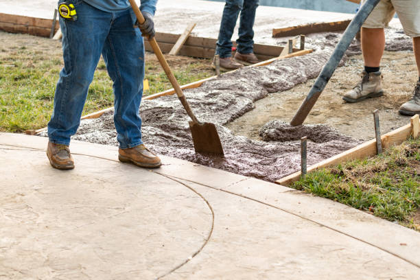 Best Driveways & Floors  in Mastic, NY
